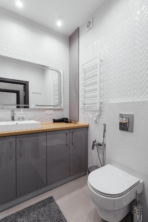 Grey Apartment In 14 Floor Oděsa Exteriér fotografie