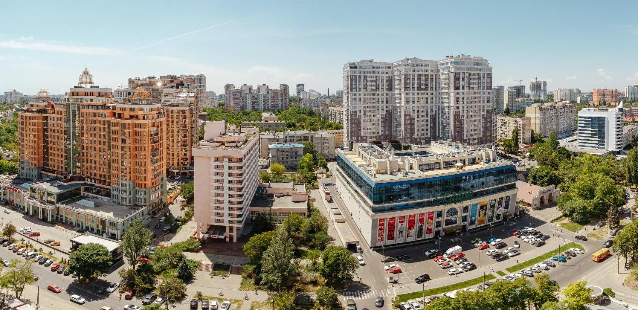 Grey Apartment In 14 Floor Oděsa Exteriér fotografie